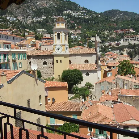The Dina Palace.