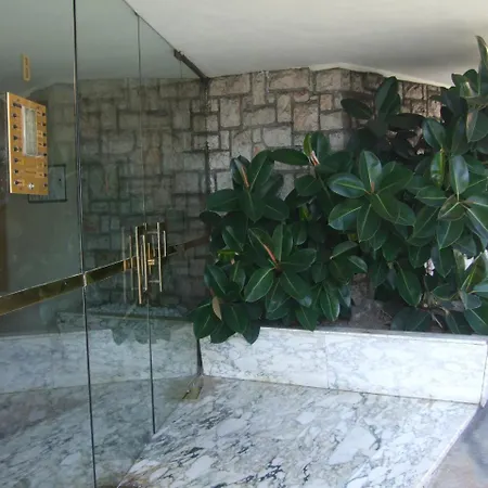 Apartment The Dina Palace. *