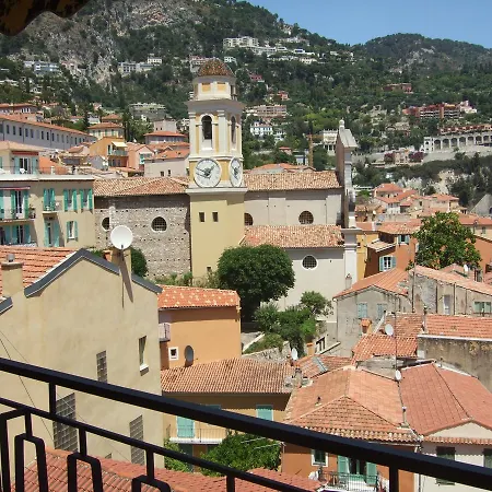 The Dina Palace.